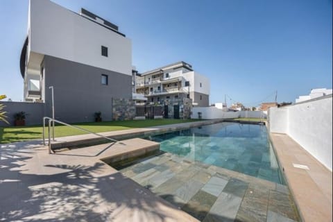 Pool view, Swimming pool