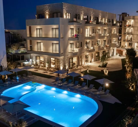 Property building, Night, Pool view, Swimming pool