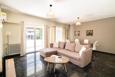 The Faliro Oasis Apartment in South Athens
