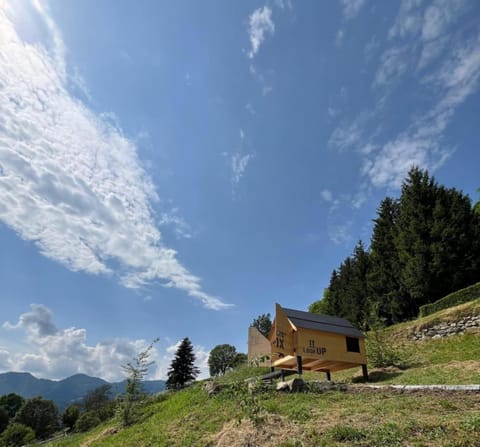 Property building, Natural landscape