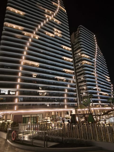 Property building, Night, Location