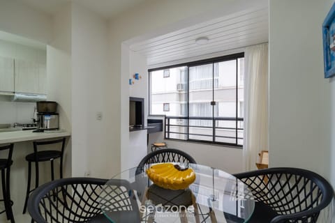 BBQ facilities, Dining area