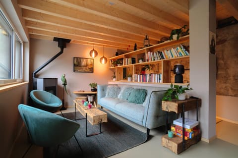 Communal lounge/ TV room, Living room, Lounge or bar