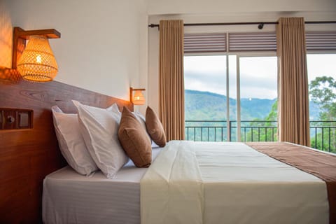 Bed, View (from property/room), Photo of the whole room, Bedroom, Mountain view