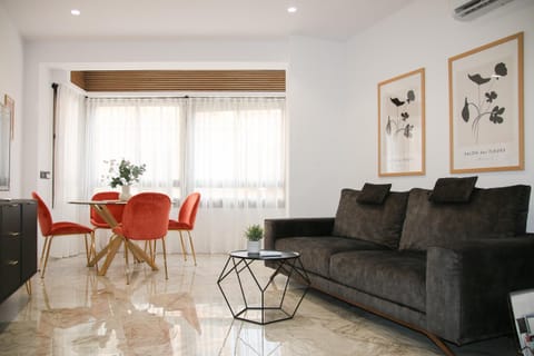 Living room, Seating area, air conditioner