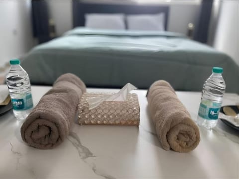 MBZ - Master Room Hostel in Abu Dhabi