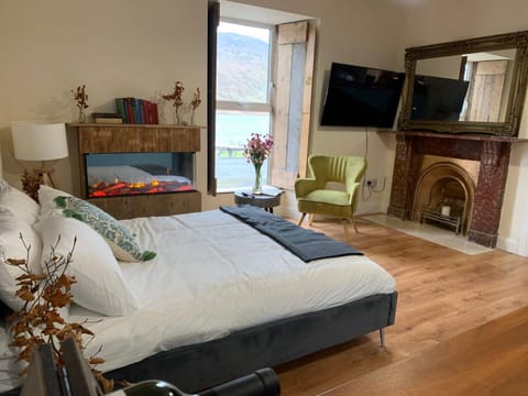 Kylemore House Boutique Apartments - Nancy's Drift Apartment in County Mayo
