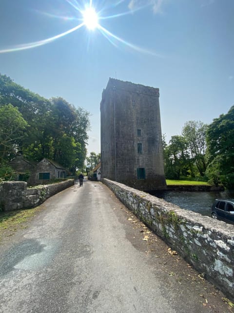 Kingsize room in quiet house Bed and Breakfast in County Clare