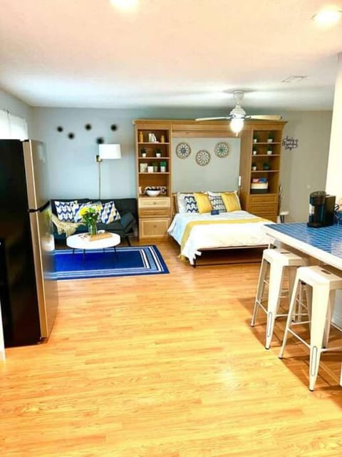 The Town & Country House in Tallahassee