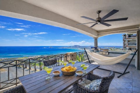 BBQ facilities, Balcony/Terrace, City view, Landmark view, Mountain view, Mountain view, Sea view