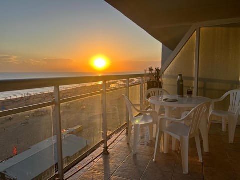 Day, Natural landscape, View (from property/room), Balcony/Terrace, Sea view, Sunset