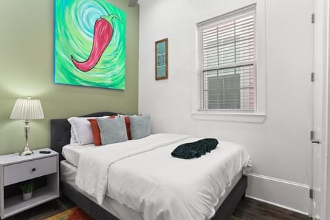 Cozy Fresh Lux House Near Downtown House in New Orleans