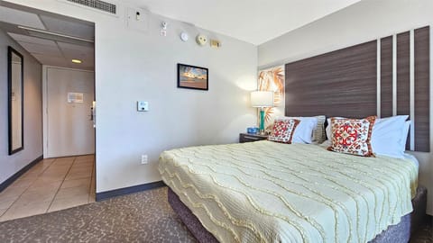 Palms at Waikiki Private Studios Apartment in McCully-Moiliili