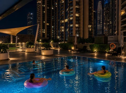 Property building, Swimming pool