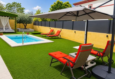 Garden, Swimming pool, sunbed