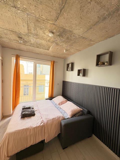Paceville - 3A - Stylish 2BR Centre Apartment Apartment in Saint Julians