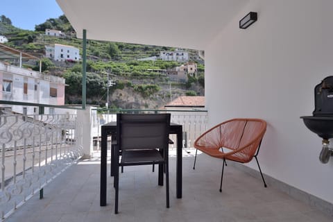 View (from property/room), Balcony/Terrace