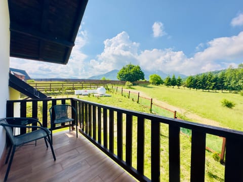 Natural landscape, Garden, View (from property/room), Balcony/Terrace, Garden view, Mountain view