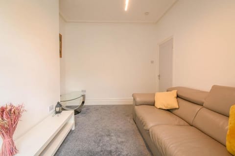 Modern House Blackburn House in Blackburn