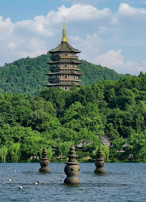 Nearby landmark, Natural landscape, Mountain view, River view
