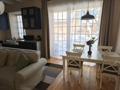 Kitchen or kitchenette, Living room, Dining area