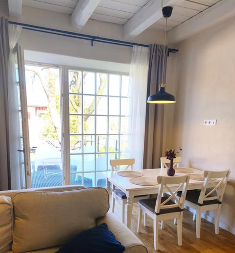 Balcony/Terrace, Dining area