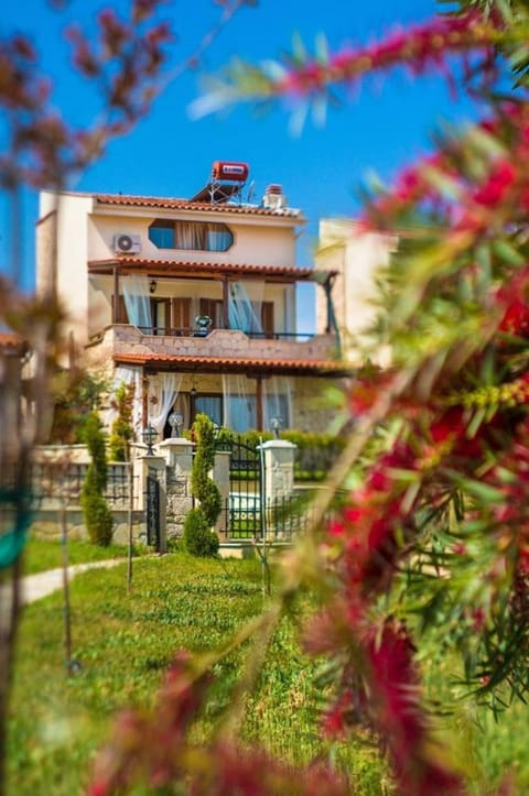 Villa Natalia House in Halkidiki