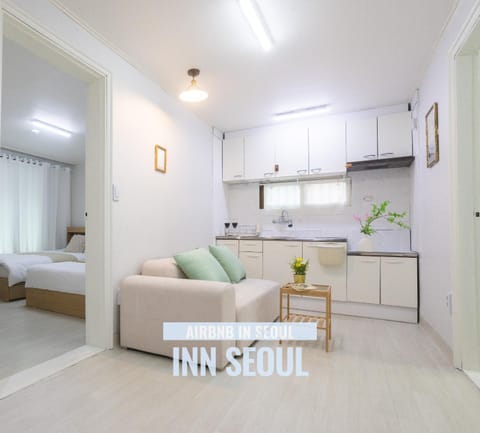 Living room, Area and facilities