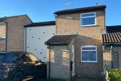 Peak District - 2 Beds - Sleeps 4 - Pet Friendly House in Chesterfield