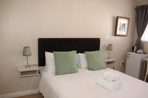 Tygerviews on Uys Bed and Breakfast in Cape Town