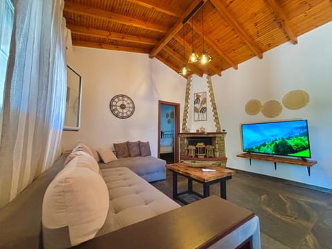 MK Rustic Stays Apartment in Halkidiki