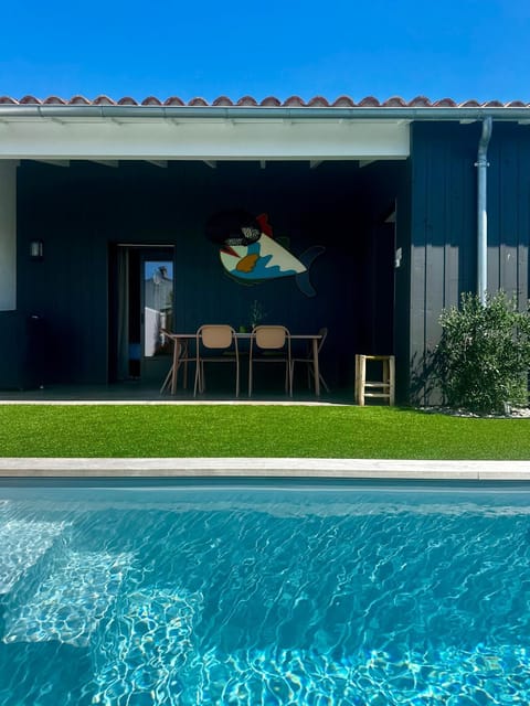 Garden, Swimming pool