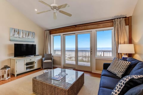 Oceanfront Pet Friendly Unit House in Fernandina Beach