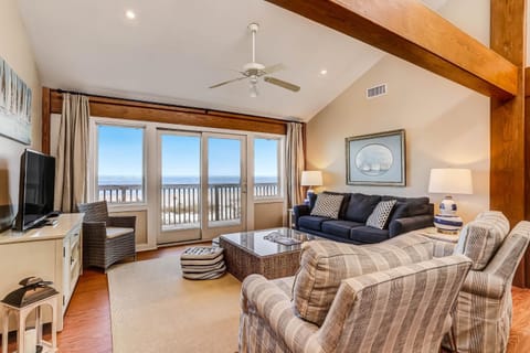 Oceanfront Pet Friendly Unit House in Fernandina Beach