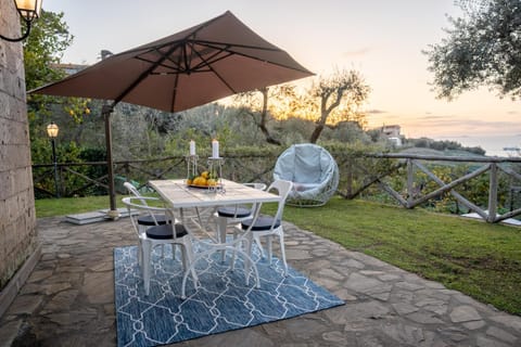 Garden, Dining area, Sea view
