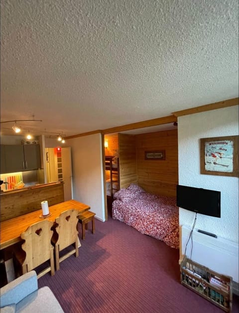 Charming T2 close to the slopes of La Plagne Apartment in Mâcot-la-Plagne