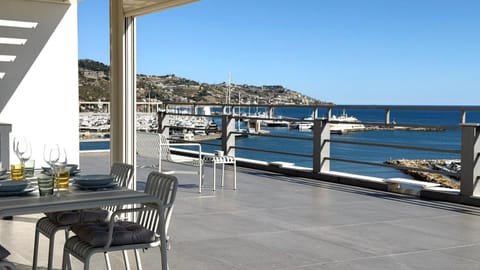 Zaffiro Attico Sanremo- stunning view Terrace Apartment in Sanremo
