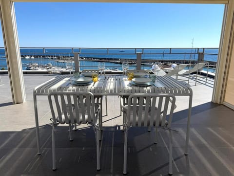 Zaffiro Attico Sanremo- stunning view Terrace Apartment in Sanremo