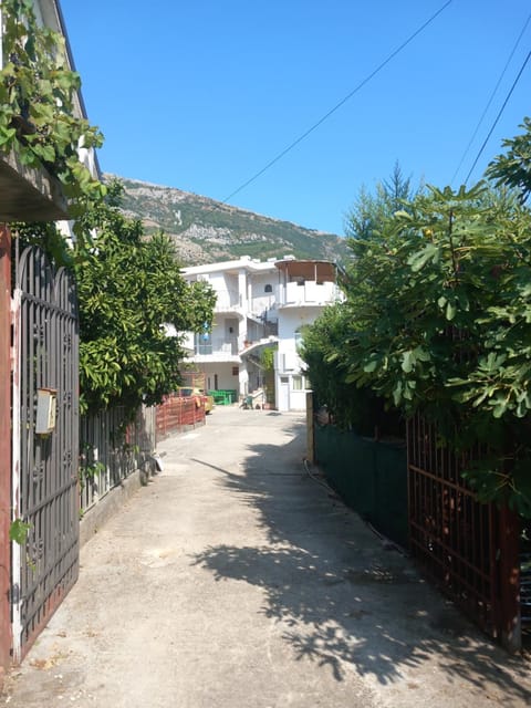 Apartmani Todorović Apartment in Montenegro