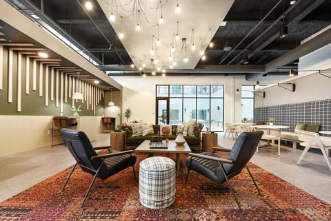 Communal lounge/ TV room