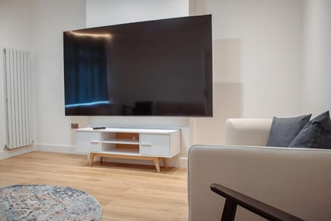 Spacious House in the Heart of Headingley House in Leeds