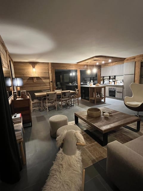 Living room, Dining area, kitchen