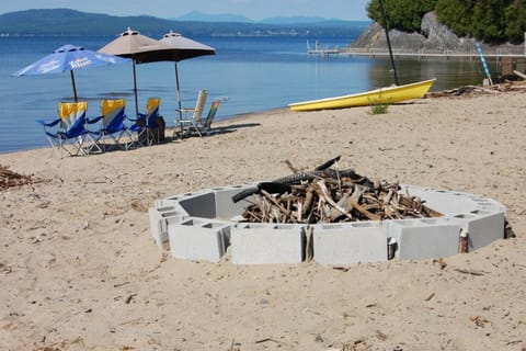 The Big Yellow Camp House in Malletts Bay