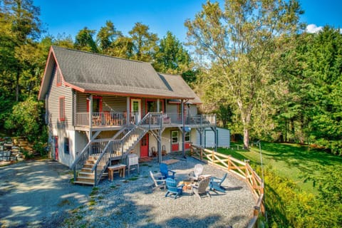The Great Bear Lodge House in Brushy Fork