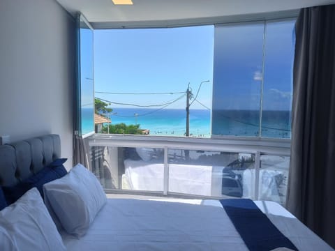 Sea view, Location