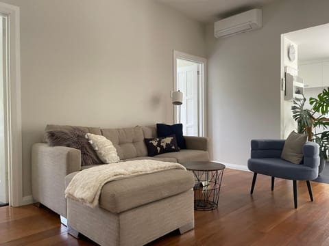 Living room, air conditioner