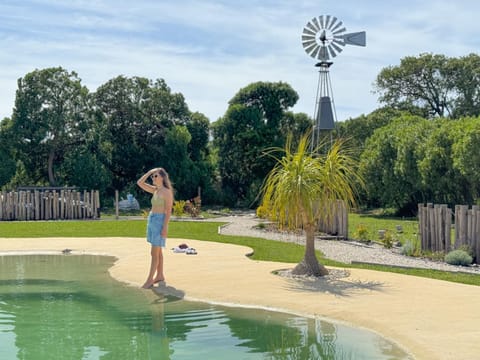 Garden, Swimming pool