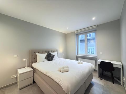 Spacious 3 bedrooms w parking in Limpertsberg Apartment in Luxembourg