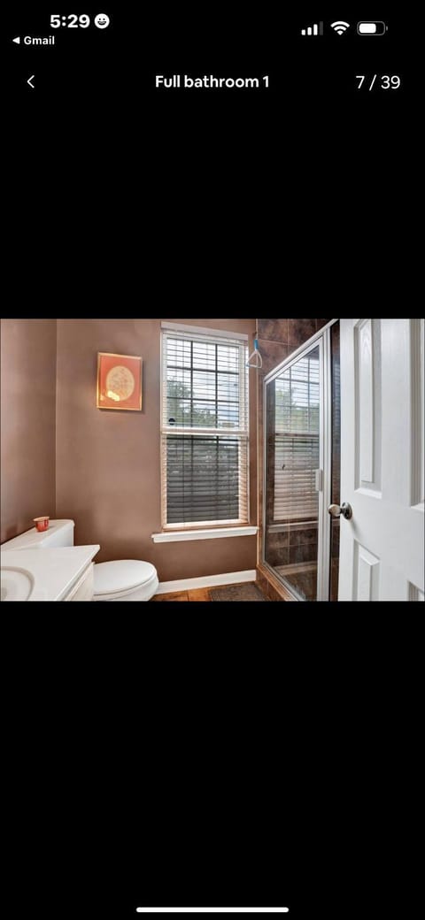 Shower, Bathroom, Photo of the whole room, towels
