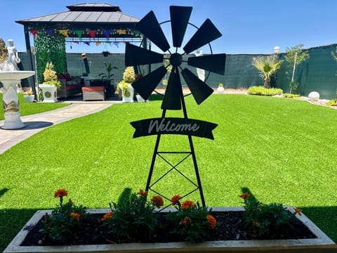 Spring, Day, Garden, Garden view